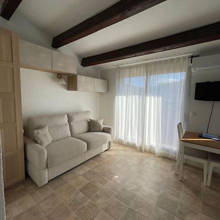 Appartement Pinede Piscine Clim Proche Plage Village Naturiste แอกด์ ภายนอก รูปภาพ