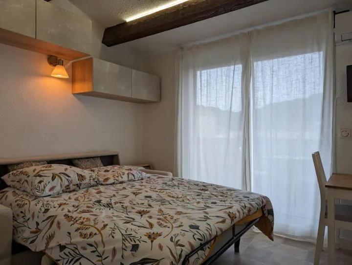 Appartement Pinede Piscine Clim Proche Plage Village Naturiste แอกด์ ภายนอก รูปภาพ